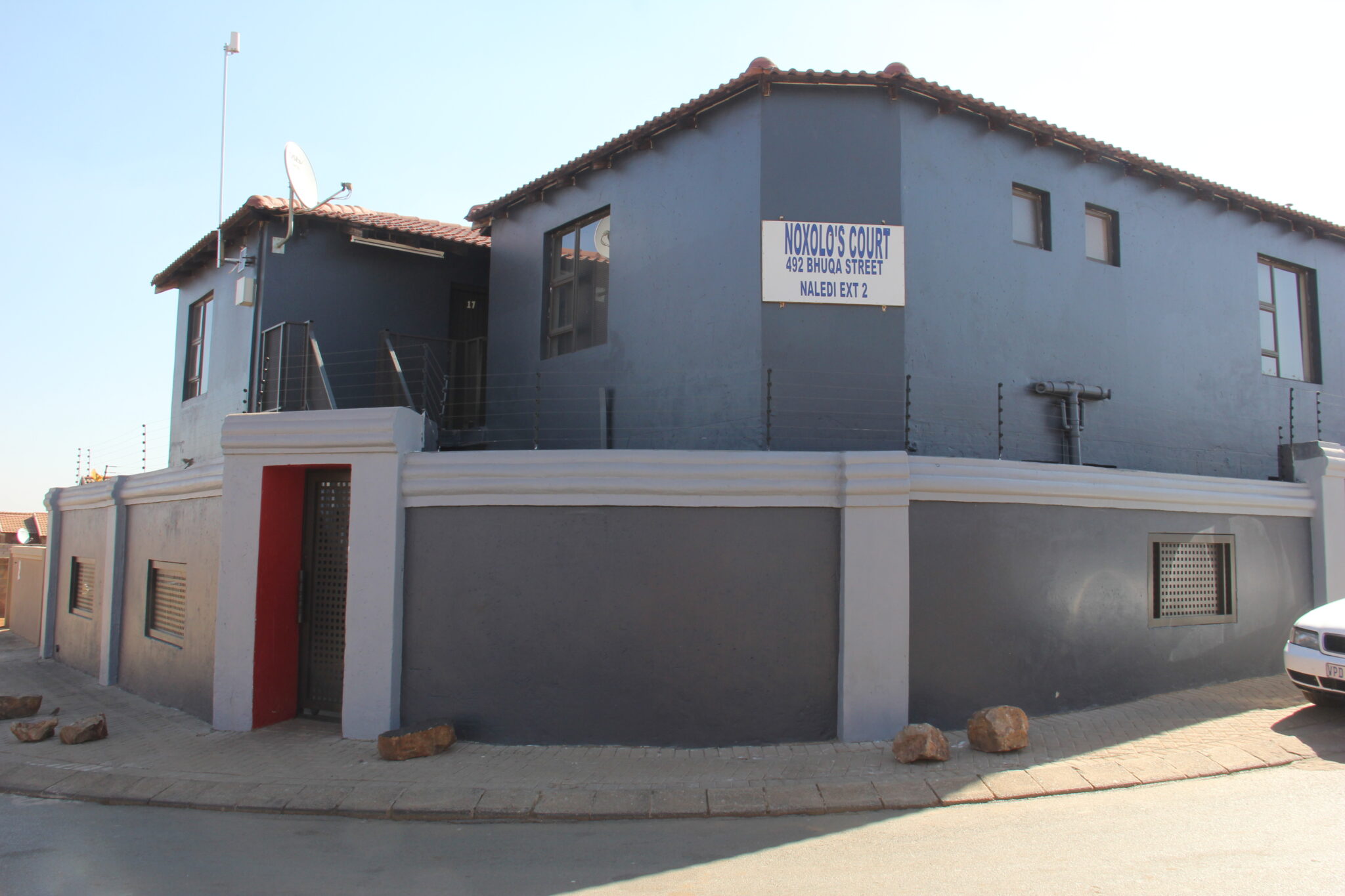 Neledi EXT 2 apartments